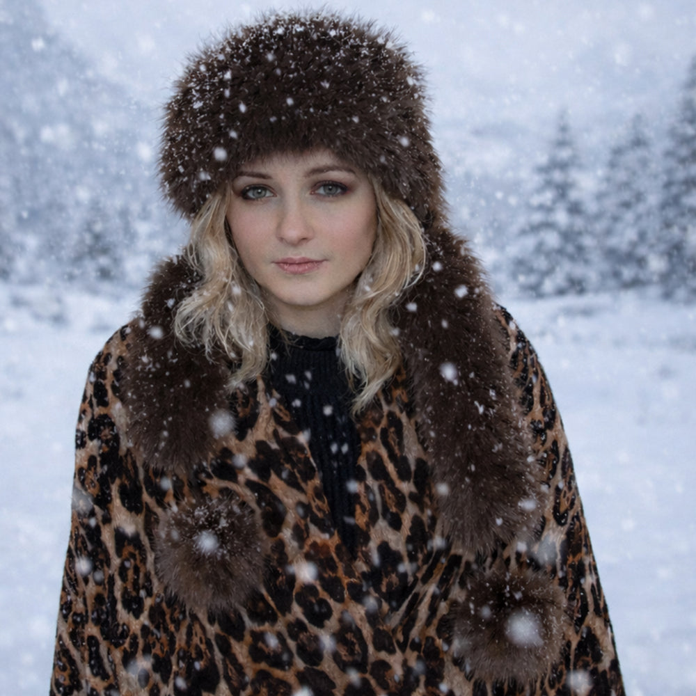 Barna műszőrme téli sapka sállal – egyméretes