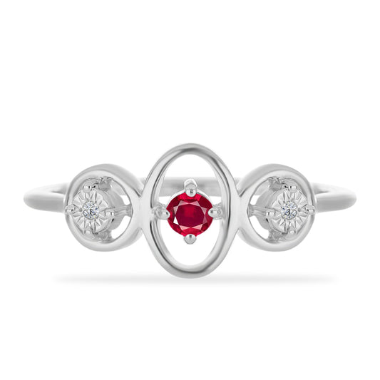 Ezüst Gyűrű Madagaszkári Rubinnal és Fehér Gyémánttal