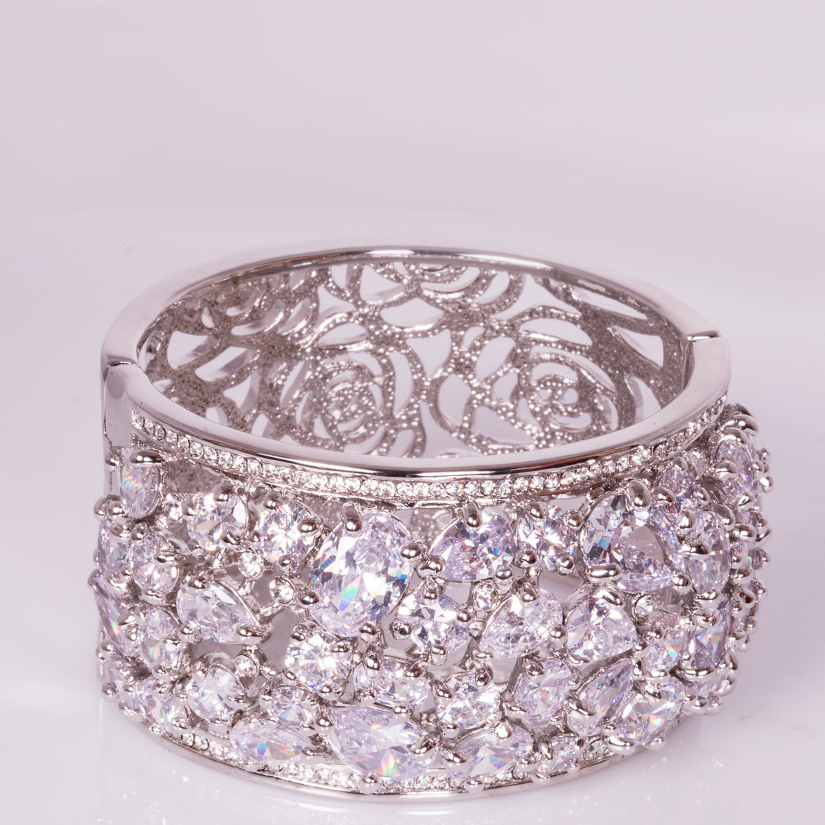 Arany tónusú Emporia Ötvözetű Karkötő Fehér Emporia® Kristállyal ( Karkötő )