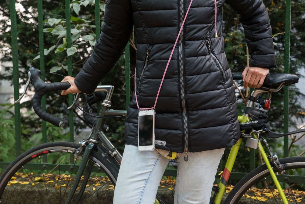 HMH átlátszó telefontok többféle nyaklánccal Huawei telefonokra