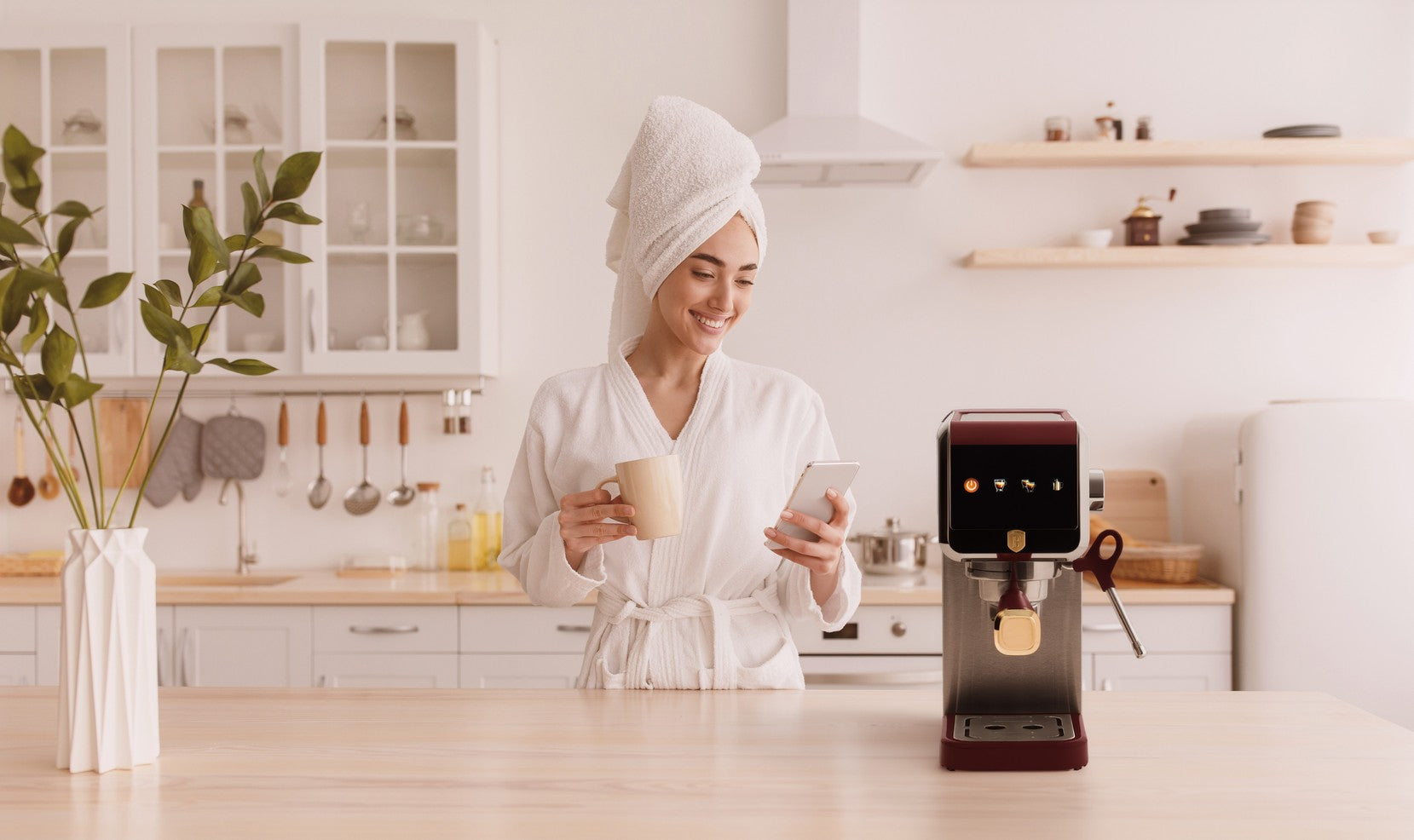 Berlinger Haus Digitális Eszpresszógép 14 