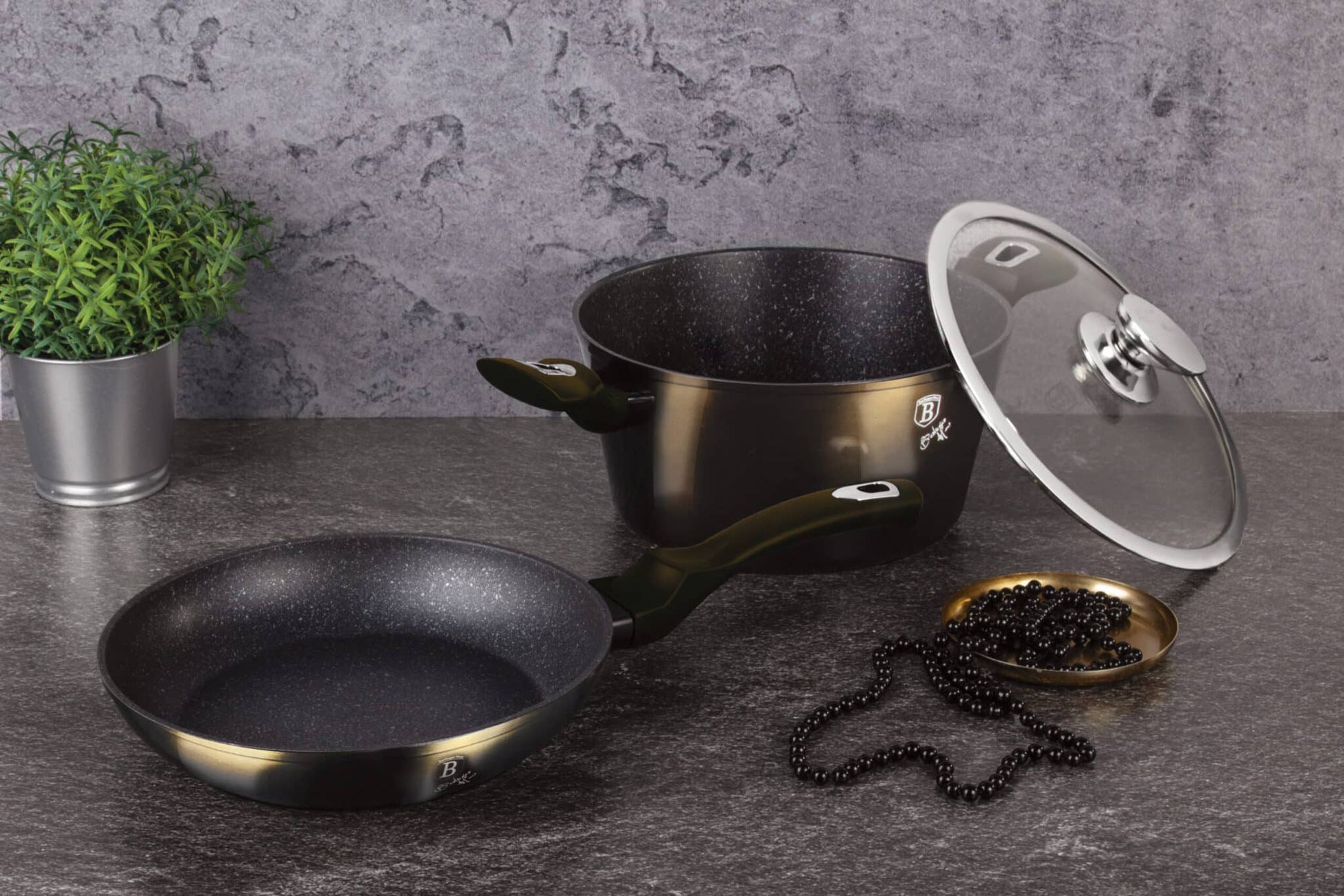 Berlinger Haus Metallic Line Shiny Black Edition 5 részes edénykészlet 3 