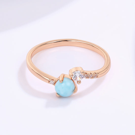 Arany tónusú Emporia Ötvözetű Gyűrű Kék Emporia® Kristállyal és Fehér Emporia® Kristállyal