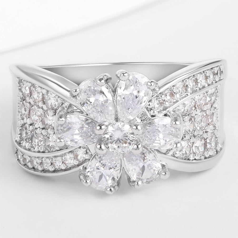 Arany tónusú Emporia Ötvözetű Gyűrű Fehér Emporia® Kristállyal 1 