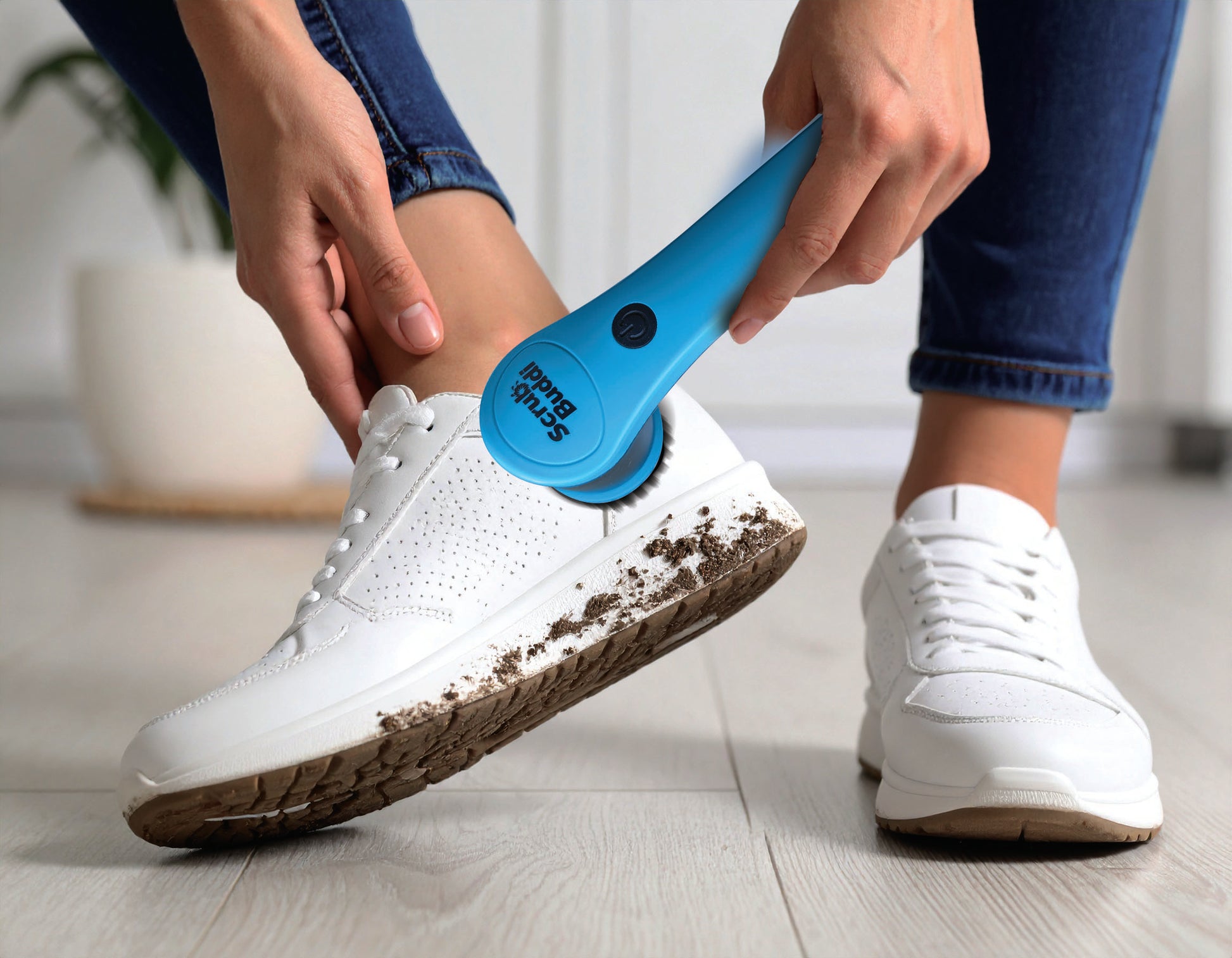 Scrub Buddi elektromos cipőtisztító 3 cserélhető fejjel 5 