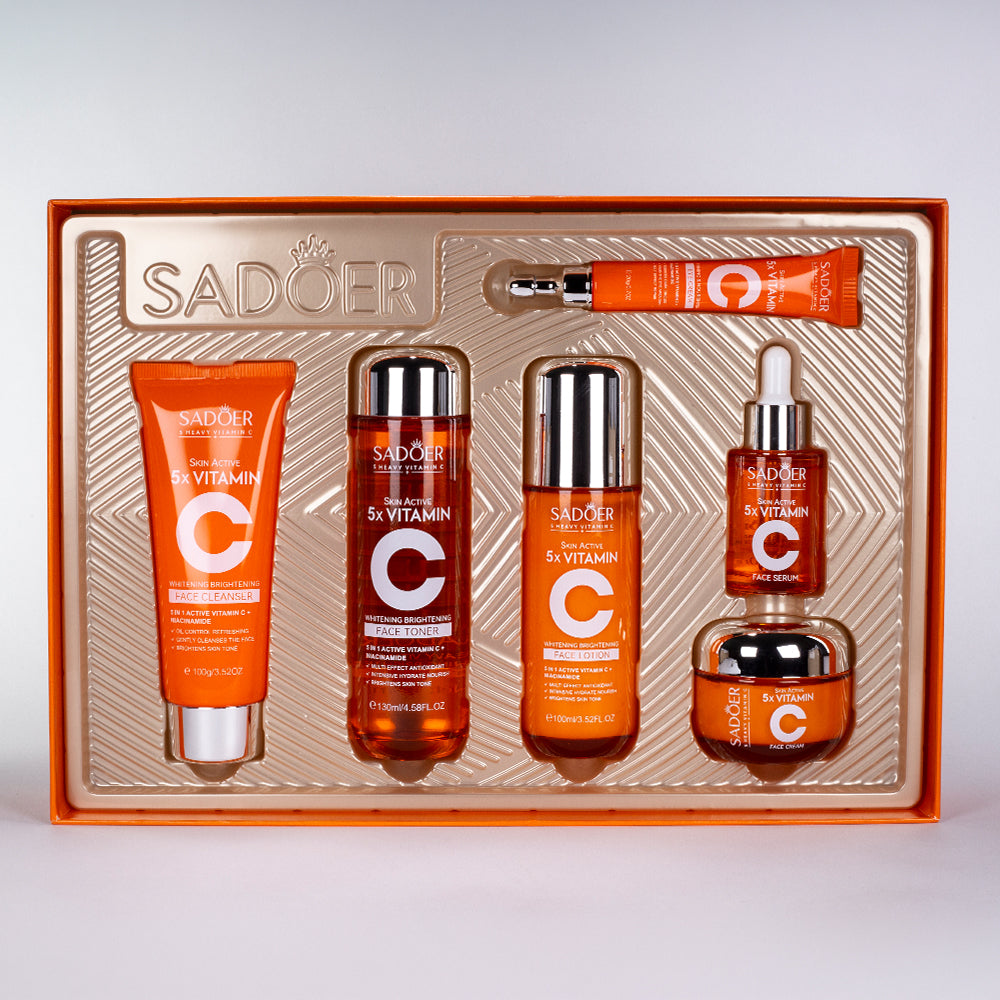 SADOER 5x C-vitaminos bőrtónus-egységesítő és hidratáló arcápoló ajándékcsomag – 6 részes 2 