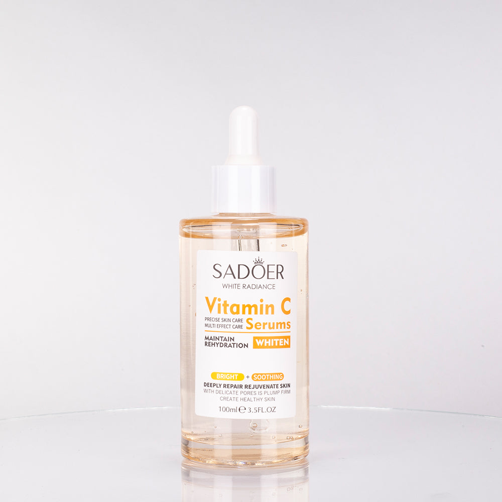 SADOER C-vitaminos hidratáló és bőrtónus-egységesítő arcszérum