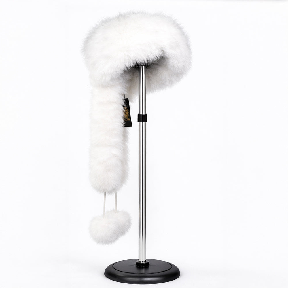 Fehér műszőrme téli sapka sállal – egyméretes