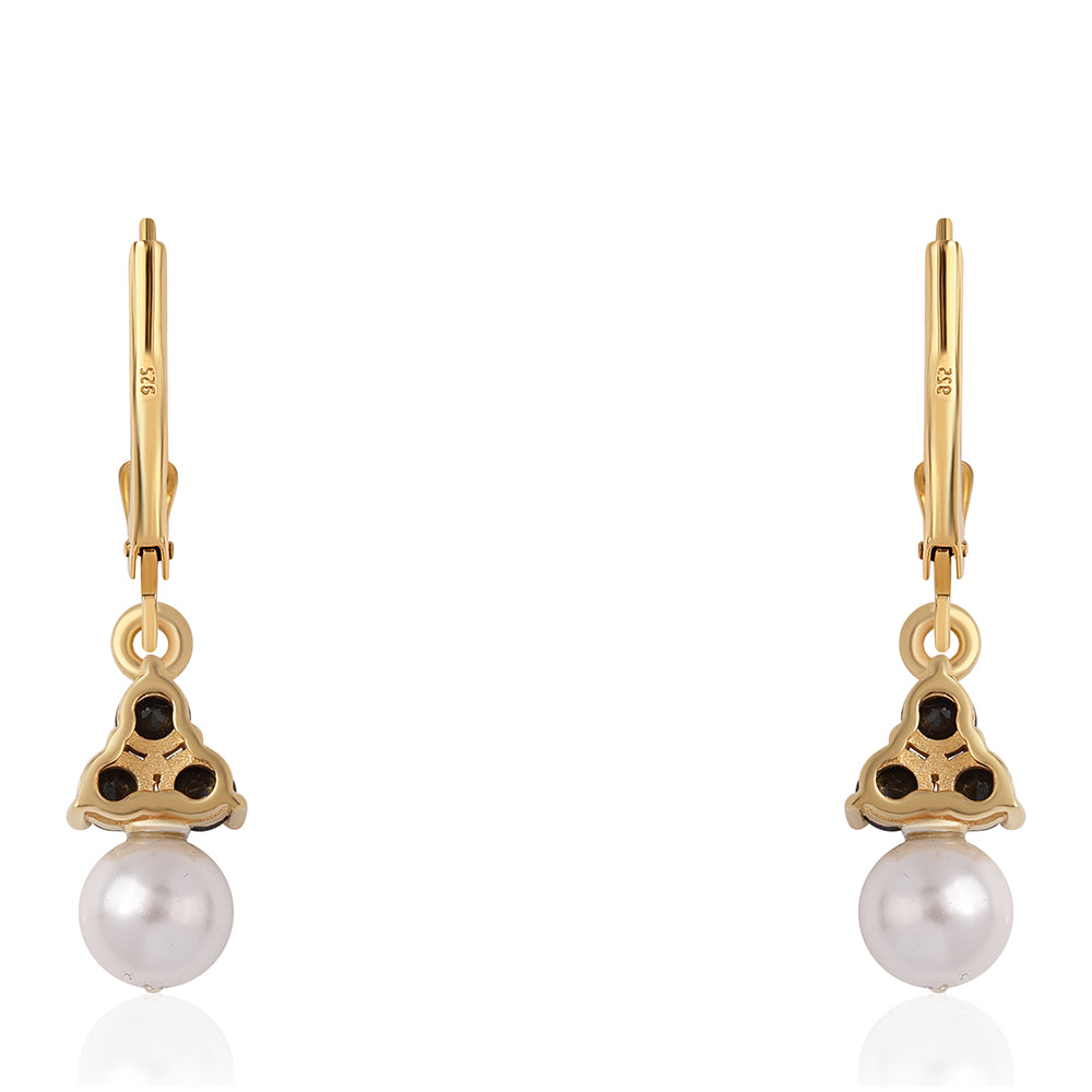 Arannyal Bevont Ezüst Fülbevaló Fekete Spinellel és Fehér Édesvízi Kagylógyönggyel 4 