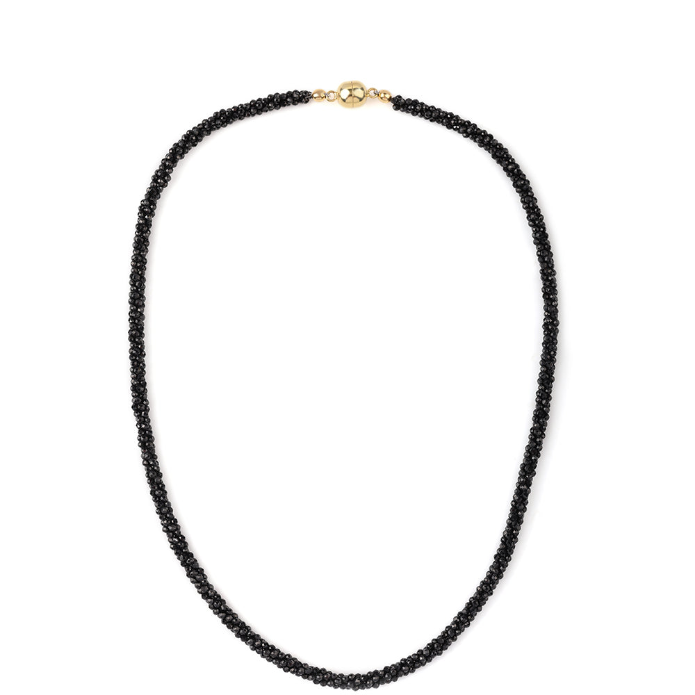 Arannyal Bevont Ezüst Nyaklánc Fekete Spinellel