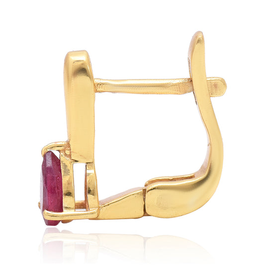 Arannyal Bevont Ezüst Fülbevaló Madagaszkári Rubinnal