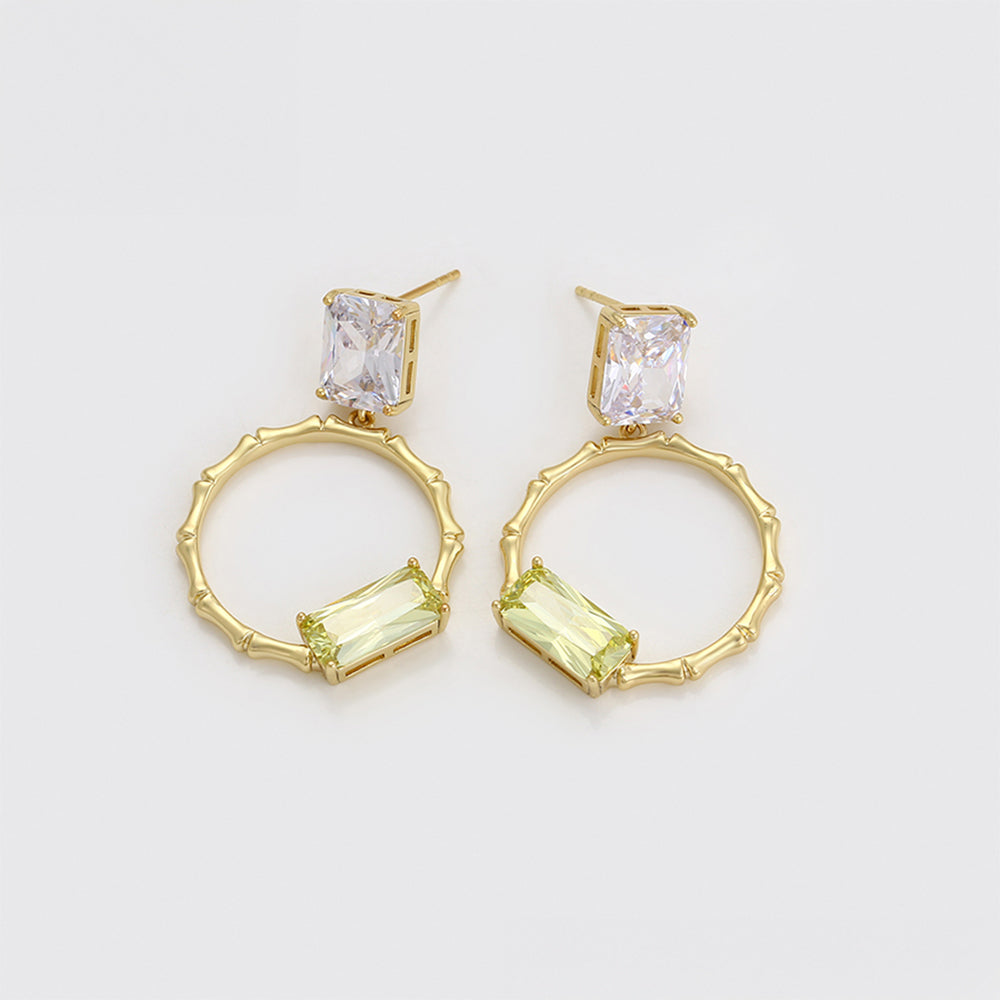 Arany tónusú Emporia Ötvözetű Fülbevaló Zöld Emporia® Kristállyal és Fehér Emporia® Kristállyal