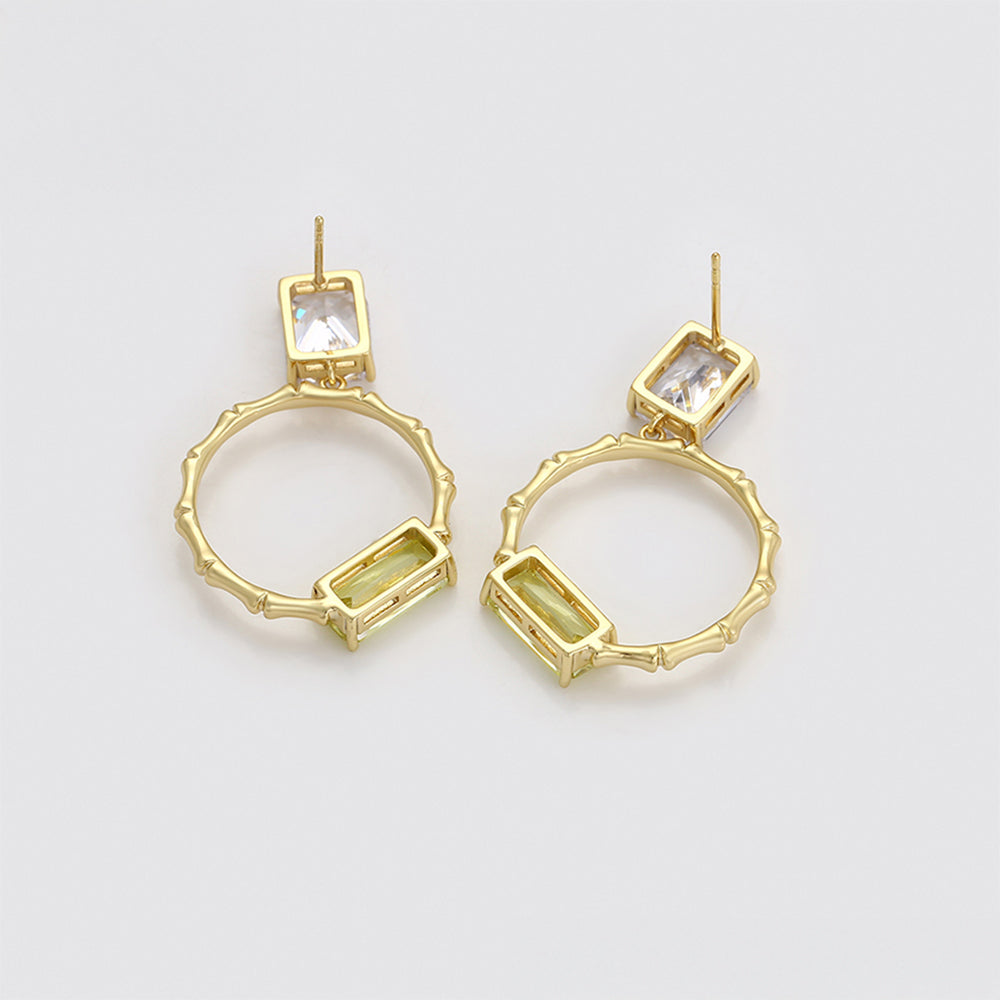 Arany tónusú Emporia Ötvözetű Fülbevaló Zöld Emporia® Kristállyal és Fehér Emporia® Kristállyal