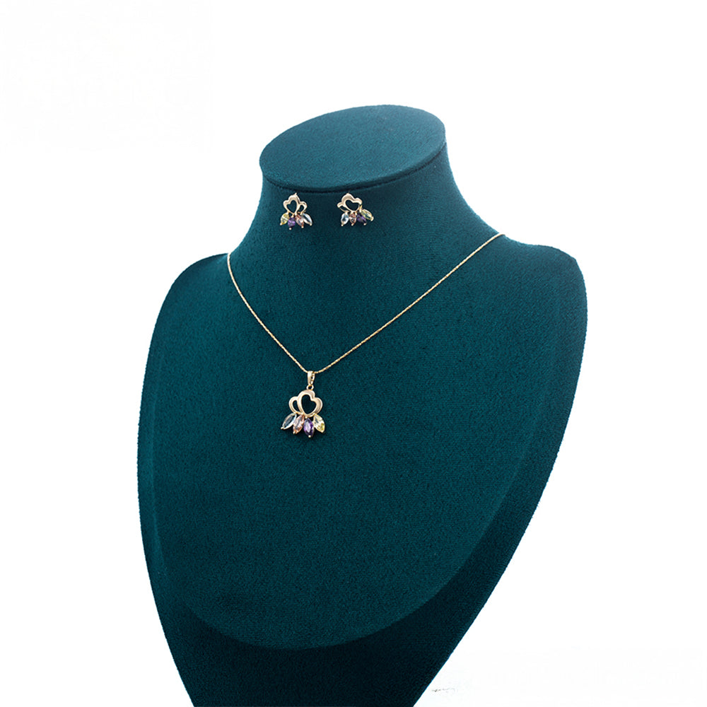 Arany tónusú Emporia Ötvözetű Szett Lila Emporia® Kristállyal és Fehér Emporia® Kristállyal ( Fülbevaló+Medál ) 8 