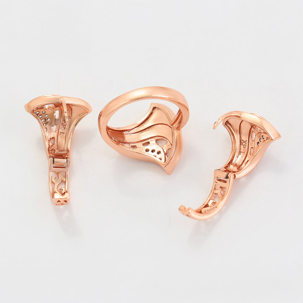 Arany tónusú Emporia Ötvözetű Szett Fehér Emporia® Kristállyal ( Fülbevaló+Gyűrű ) 10 