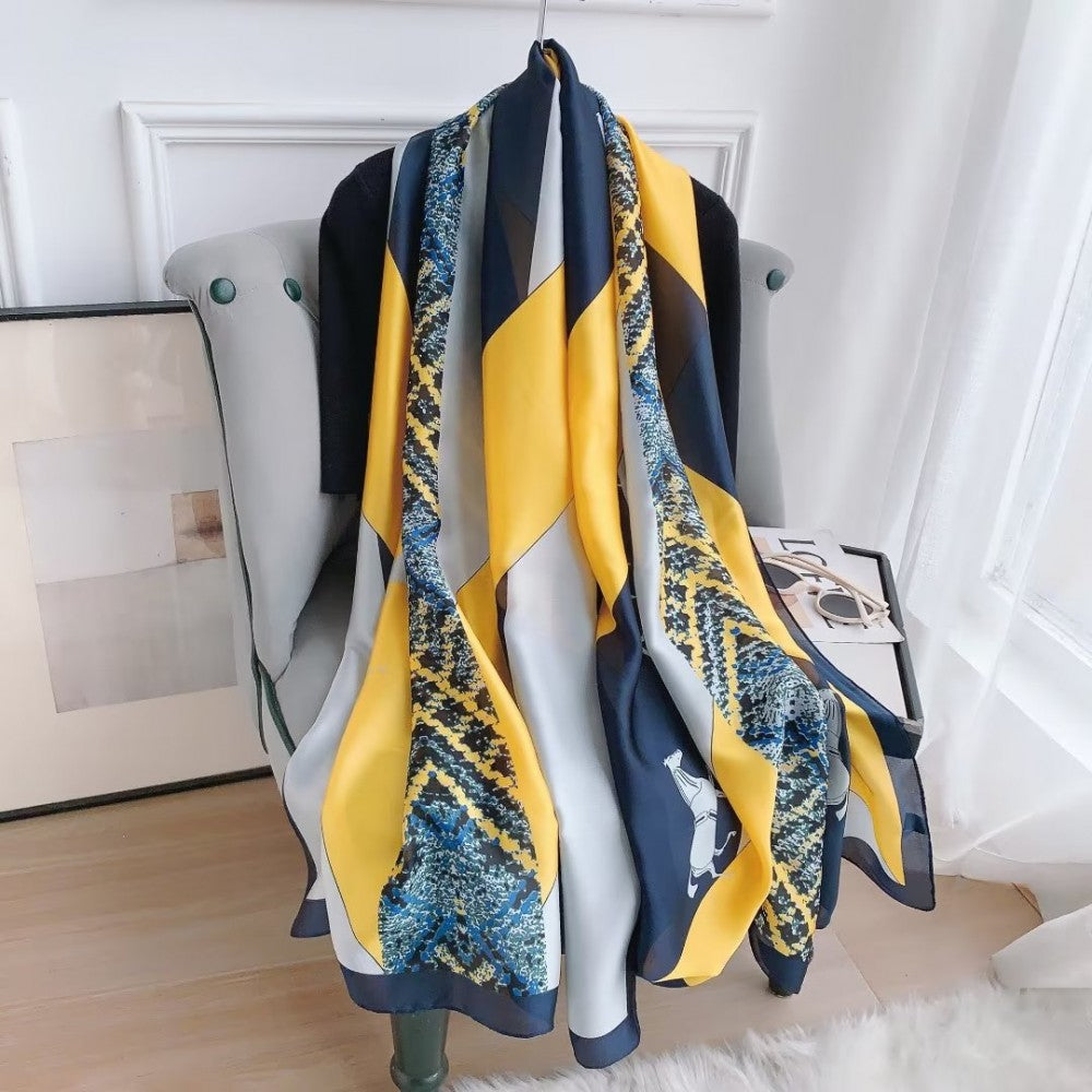 Selyem sál, 90 cm x 180 cm, ló mintával , sárga színű, 100% selyem 1 